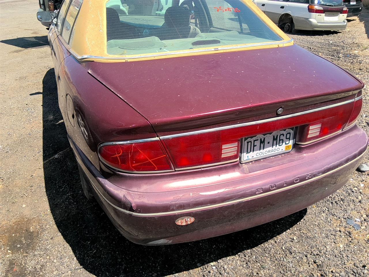 https://f005.backblazeb2.com/file/img-partshotlines-com/Inventory/SW52/Vehicle/21939_13.jpg