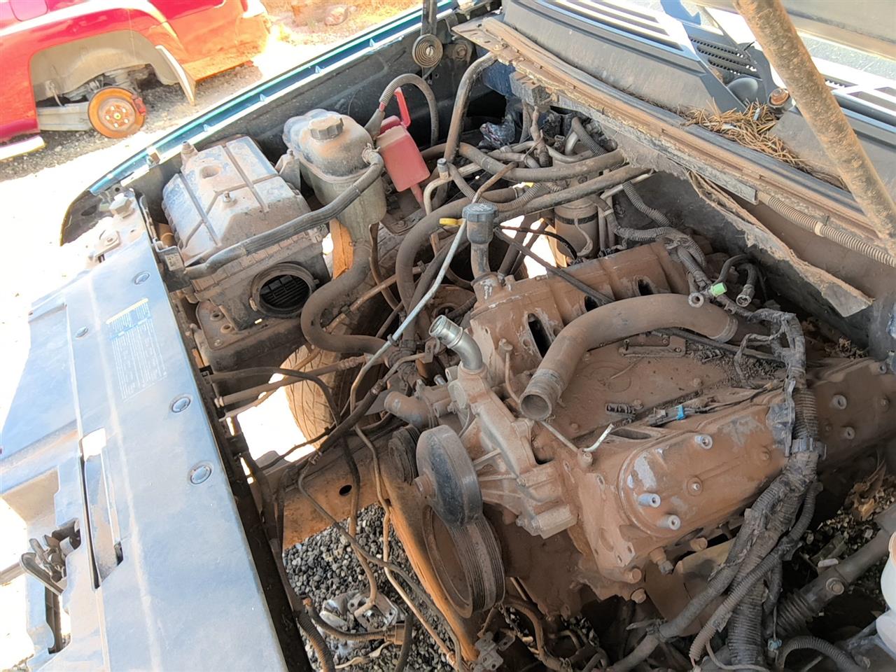 https://f005.backblazeb2.com/file/img-partshotlines-com/Inventory/SW52/Vehicle/21941_06.jpg