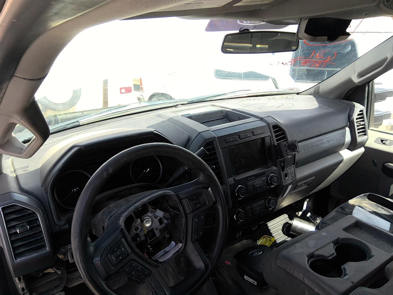 https://f005.backblazeb2.com/file/img-partshotlines-com/Inventory/SW52/Vehicle/21959_02.jpg
