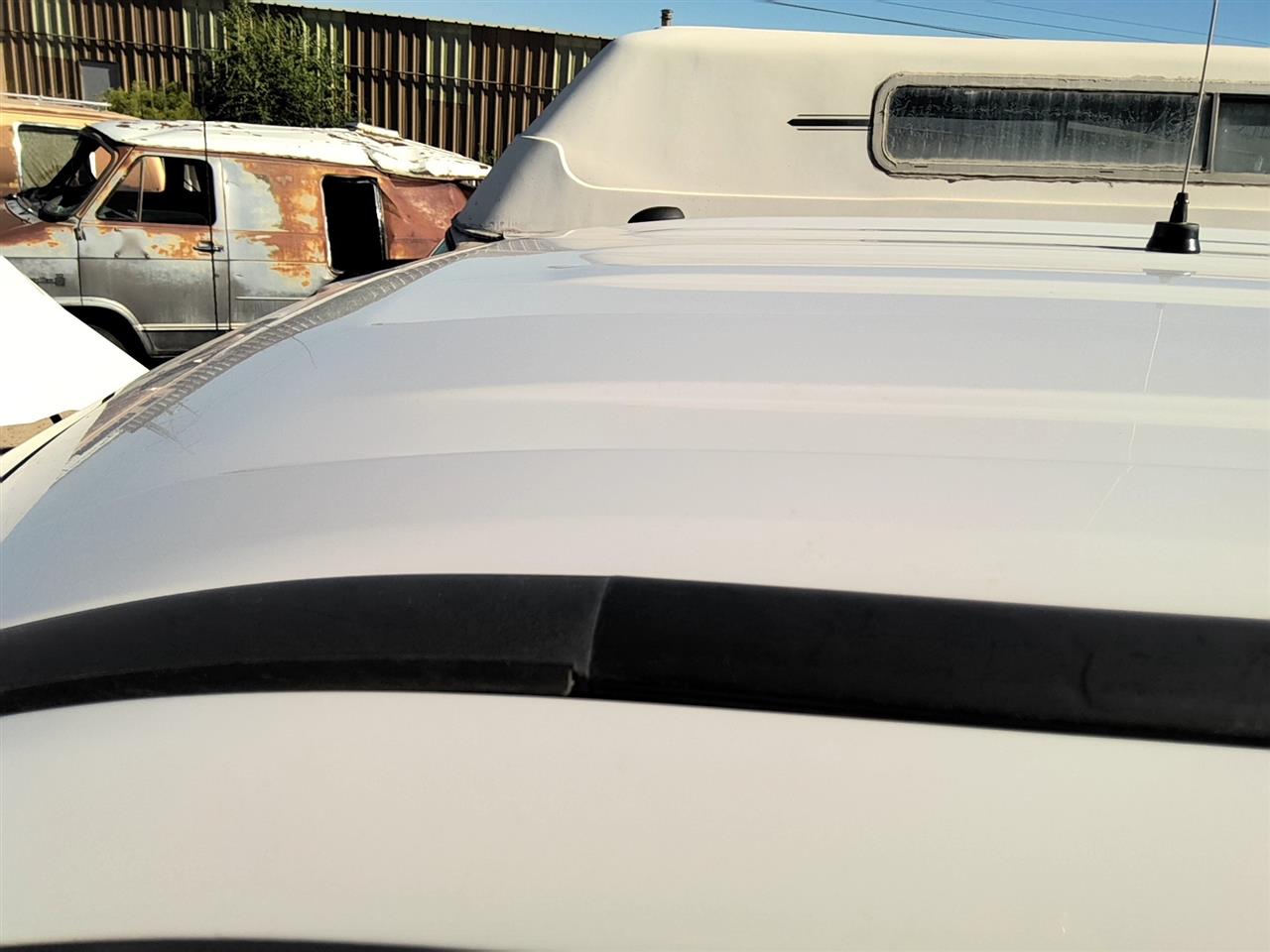 https://f005.backblazeb2.com/file/img-partshotlines-com/Inventory/SW52/Vehicle/21960_04.jpg