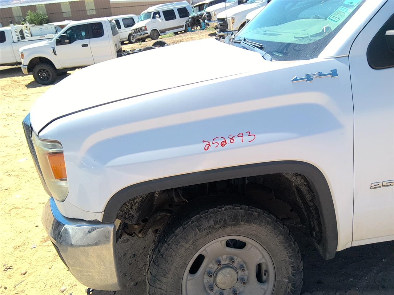 https://f005.backblazeb2.com/file/img-partshotlines-com/Inventory/SW52/Vehicle/21962_10.jpg