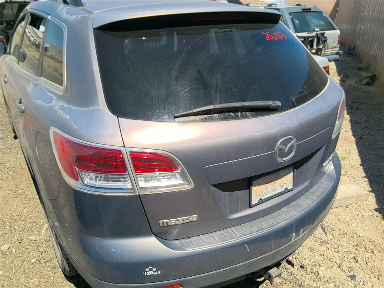 https://f005.backblazeb2.com/file/img-partshotlines-com/Inventory/SW52/Vehicle/21982_13.jpg