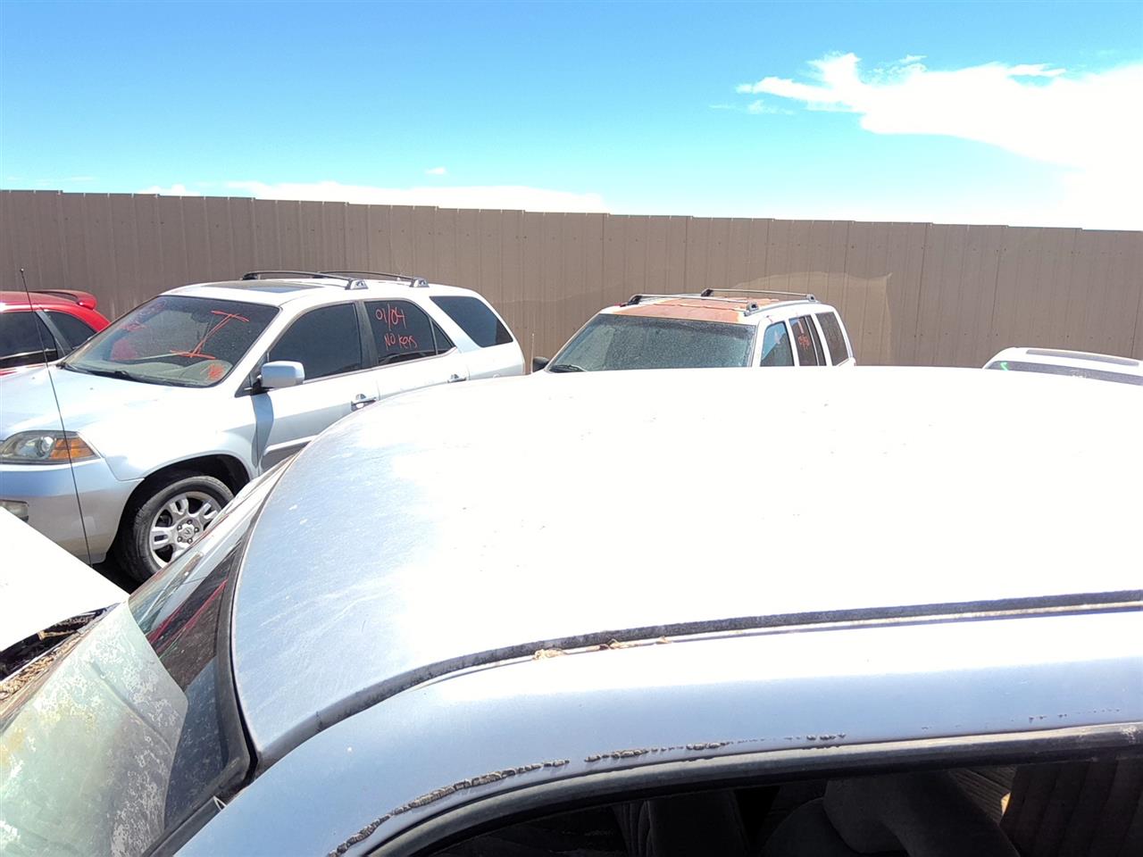 https://f005.backblazeb2.com/file/img-partshotlines-com/Inventory/SW52/Vehicle/21998_03.jpg