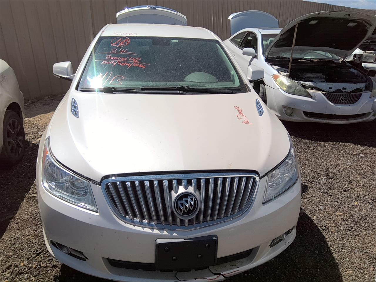https://f005.backblazeb2.com/file/img-partshotlines-com/Inventory/SW52/Vehicle/22009_08.jpg