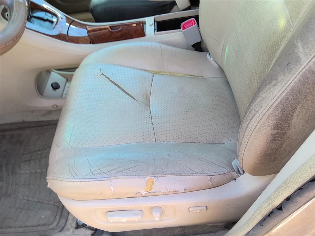 https://f005.backblazeb2.com/file/img-partshotlines-com/Inventory/SW52/Vehicle/22010_03.jpg