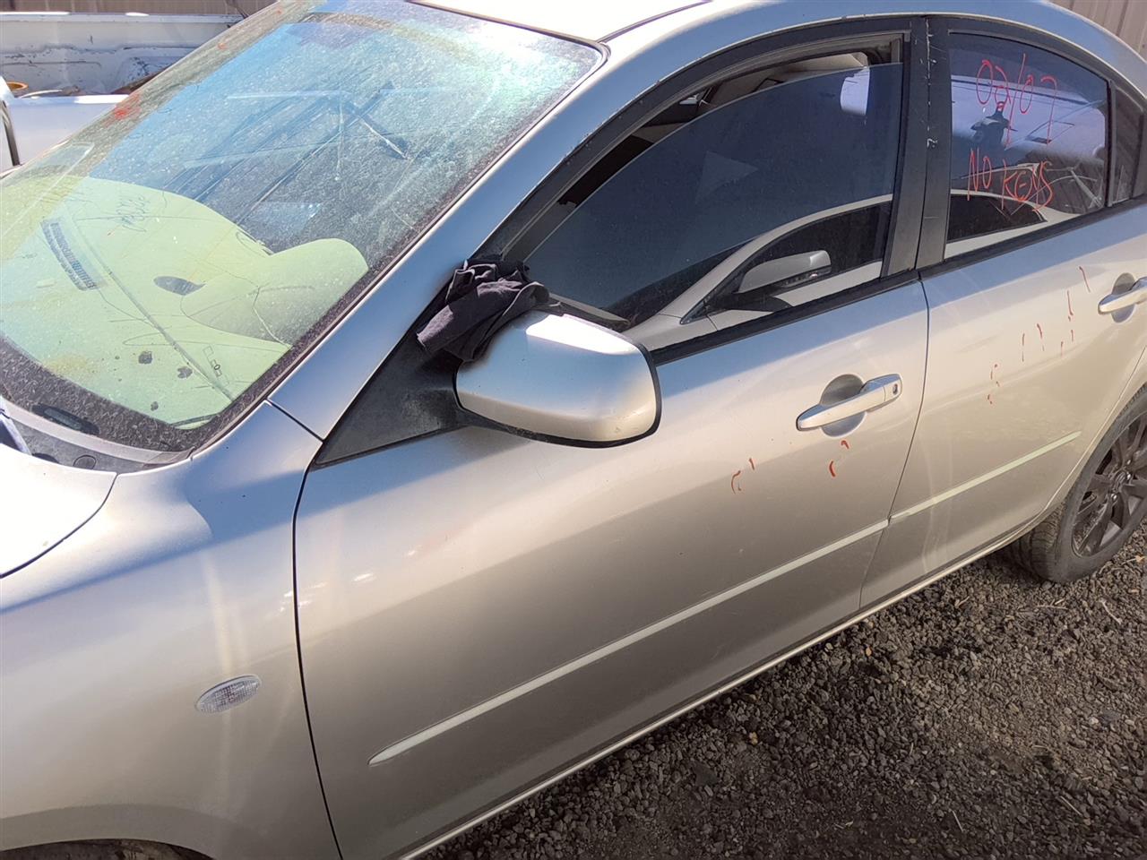 https://f005.backblazeb2.com/file/img-partshotlines-com/Inventory/SW52/Vehicle/22023_10.jpg