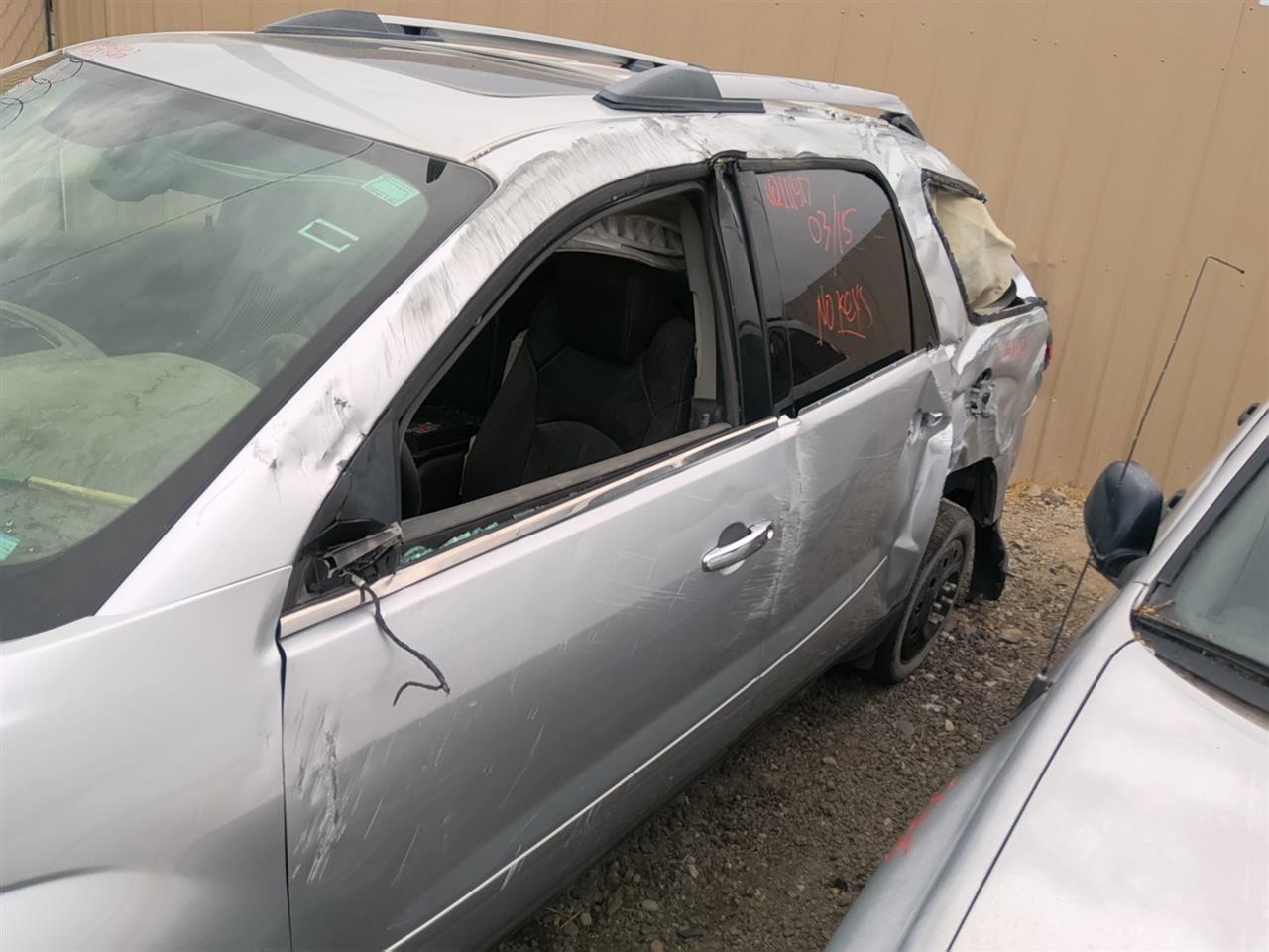 https://f005.backblazeb2.com/file/img-partshotlines-com/Inventory/SW52/Vehicle/22052_11.jpg