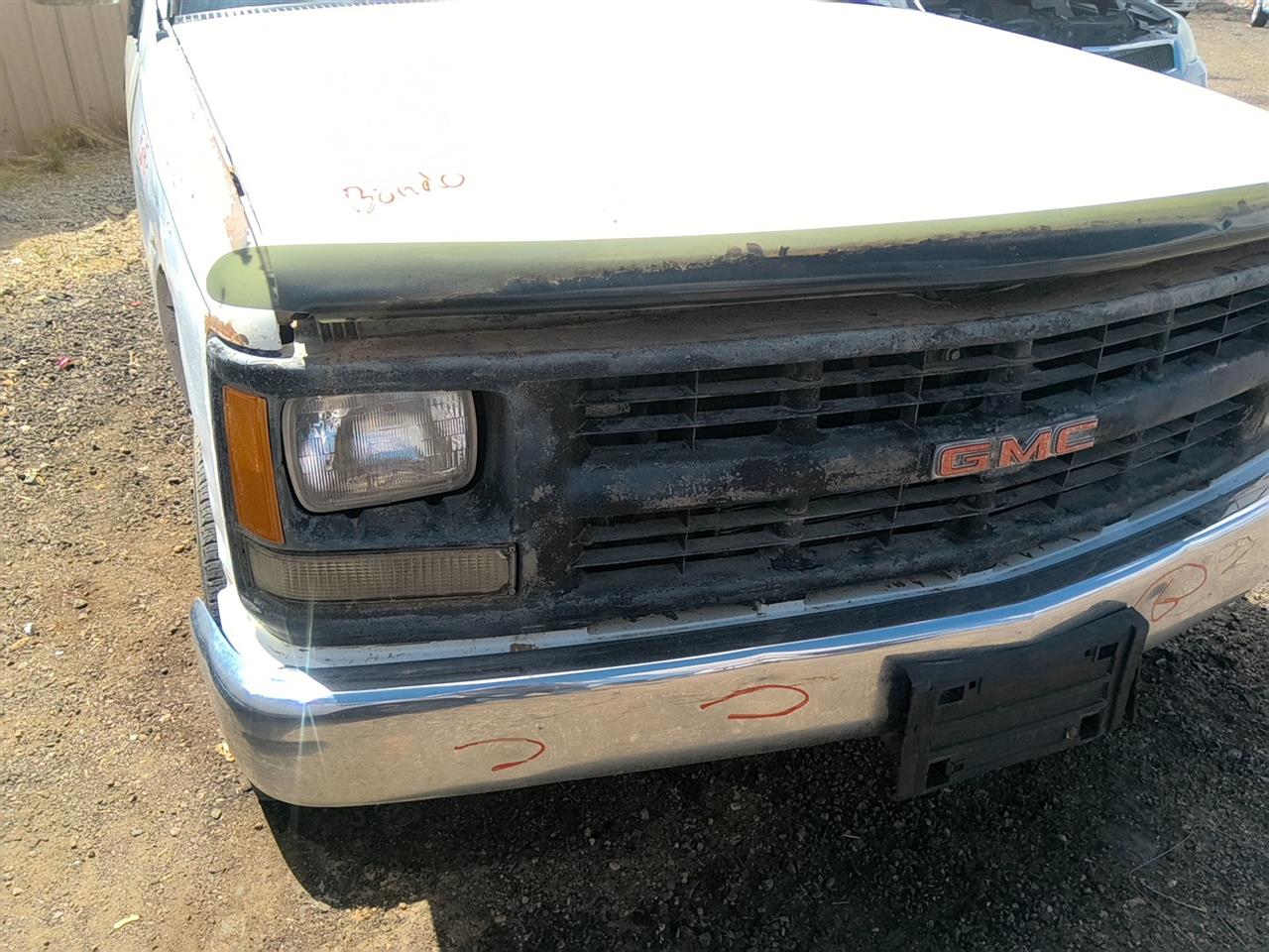 https://f005.backblazeb2.com/file/img-partshotlines-com/Inventory/SW52/Vehicle/22053_06.jpg