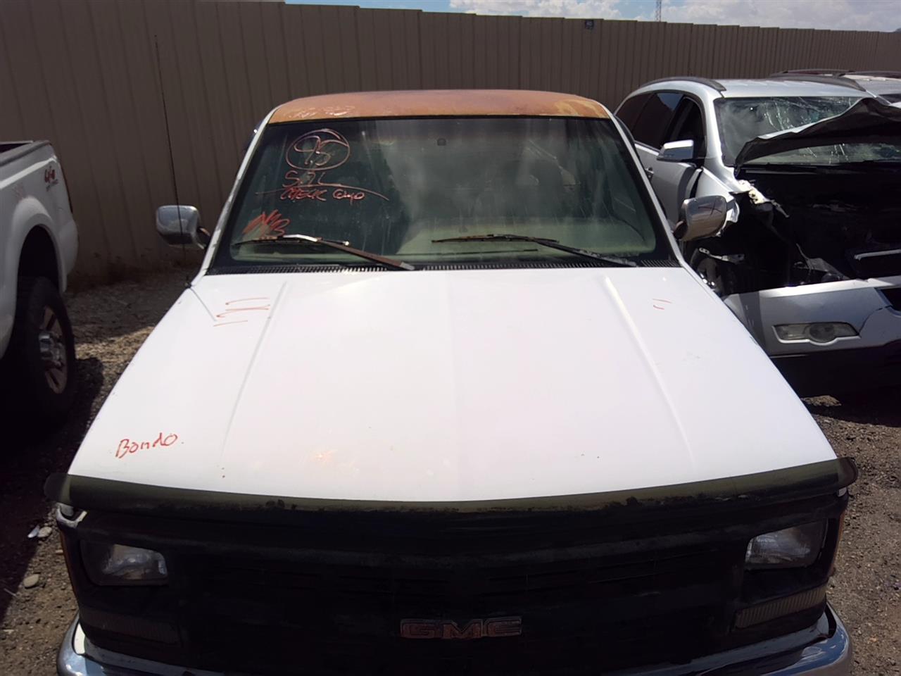 https://f005.backblazeb2.com/file/img-partshotlines-com/Inventory/SW52/Vehicle/22053_08.jpg