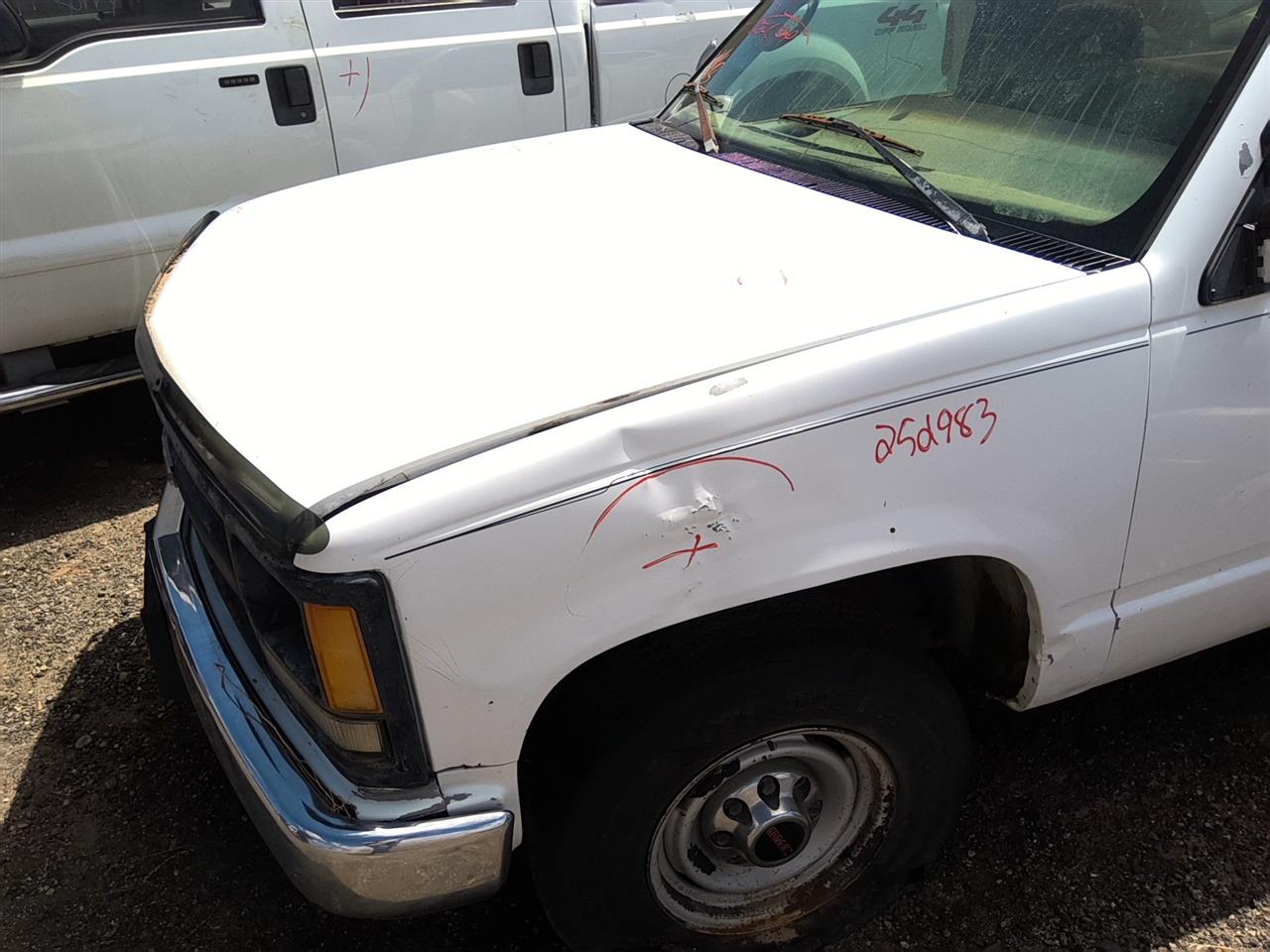 https://f005.backblazeb2.com/file/img-partshotlines-com/Inventory/SW52/Vehicle/22053_09.jpg