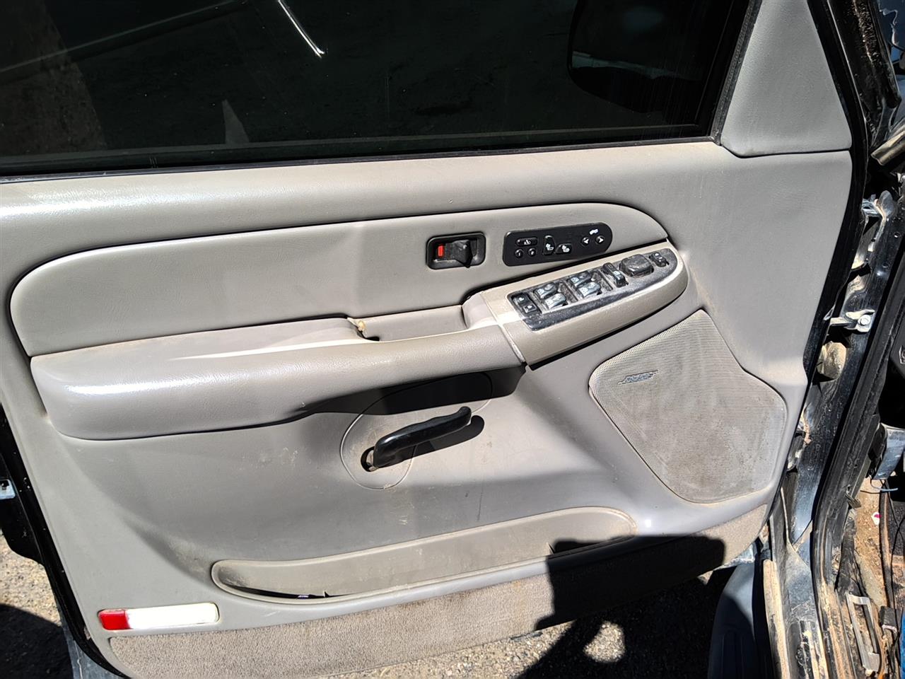 https://f005.backblazeb2.com/file/img-partshotlines-com/Inventory/SW52/Vehicle/22060_02.jpg