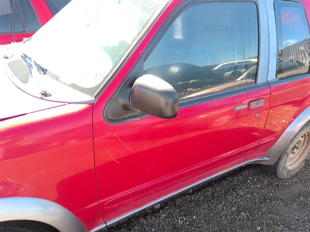 https://f005.backblazeb2.com/file/img-partshotlines-com/Inventory/SW52/Vehicle/22064_09.jpg