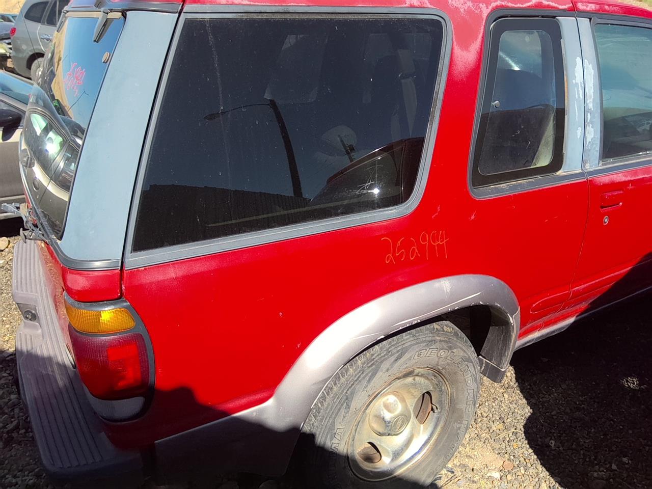 https://f005.backblazeb2.com/file/img-partshotlines-com/Inventory/SW52/Vehicle/22064_13.jpg