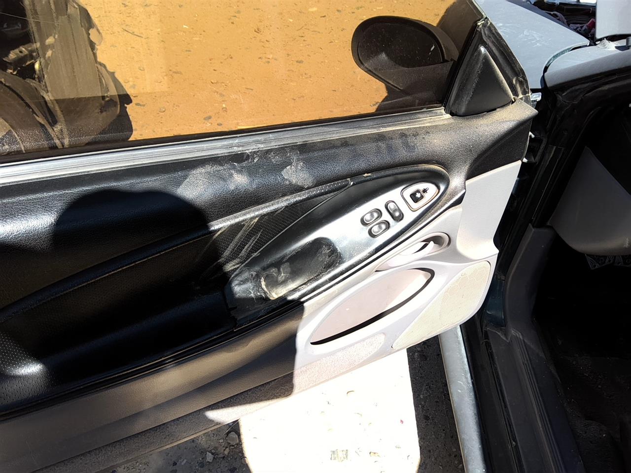 https://f005.backblazeb2.com/file/img-partshotlines-com/Inventory/SW52/Vehicle/22087_02.jpg