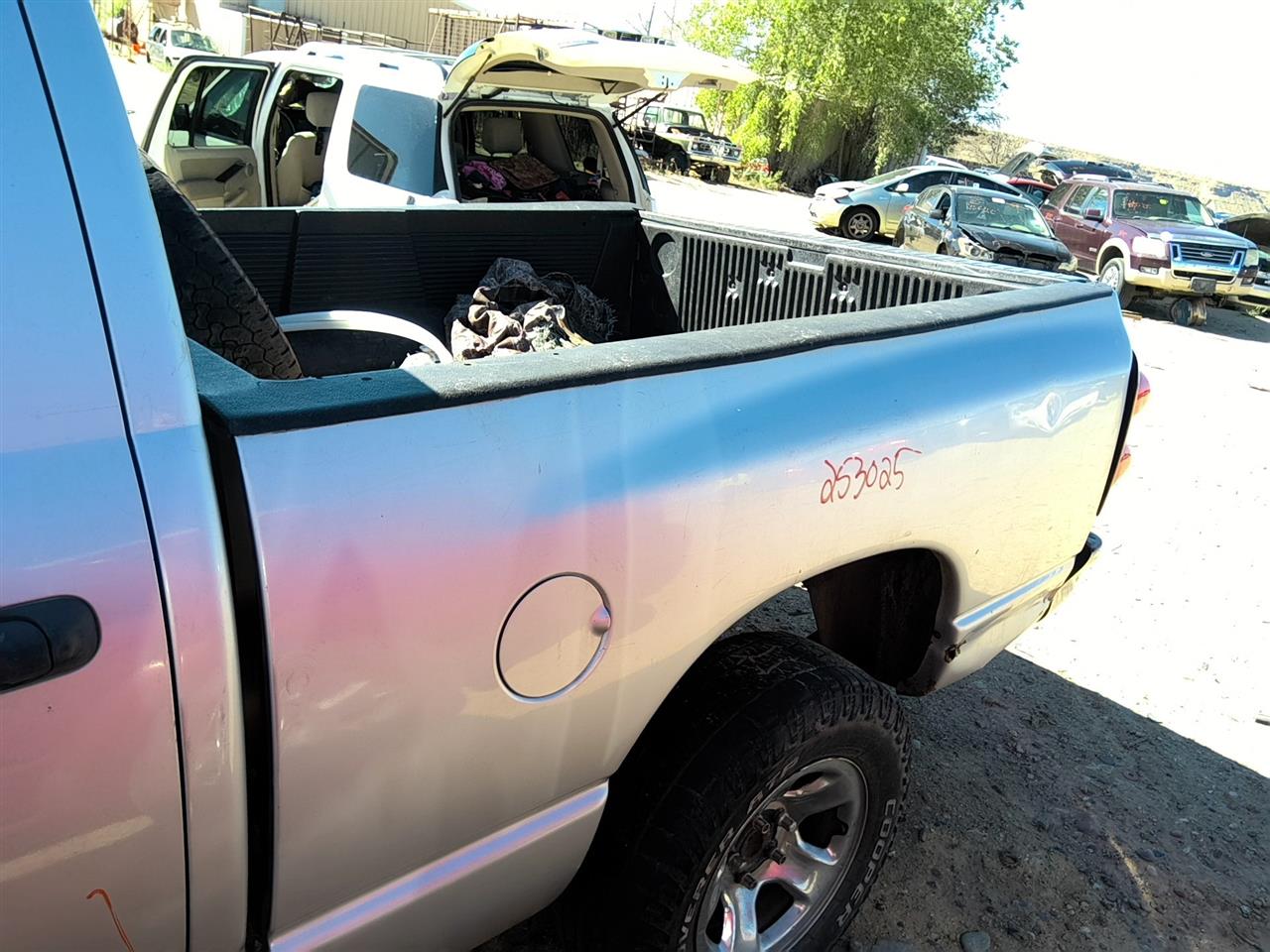 https://f005.backblazeb2.com/file/img-partshotlines-com/Inventory/SW52/Vehicle/22096_11.jpg