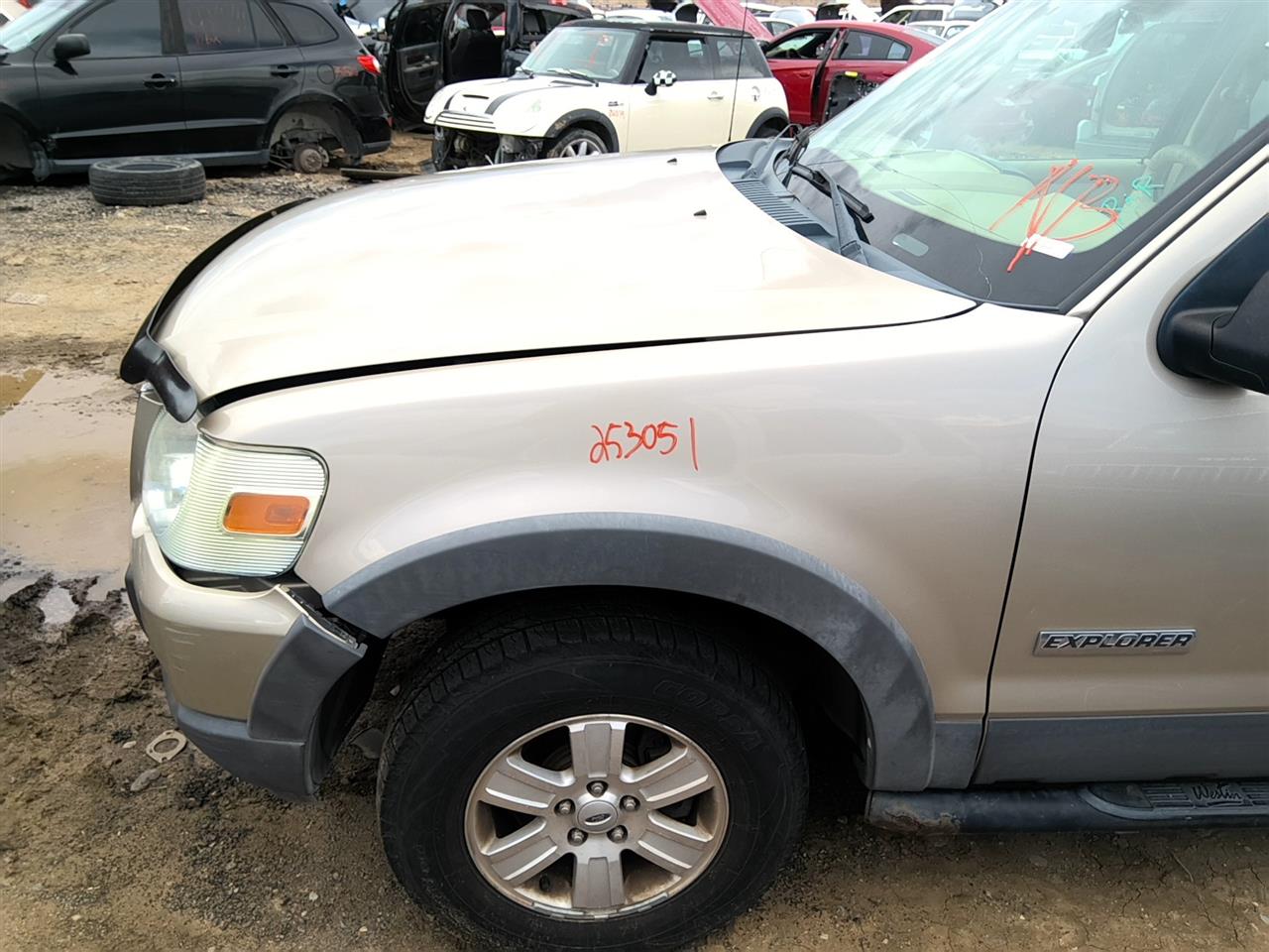 https://f005.backblazeb2.com/file/img-partshotlines-com/Inventory/SW52/Vehicle/22123_09.jpg