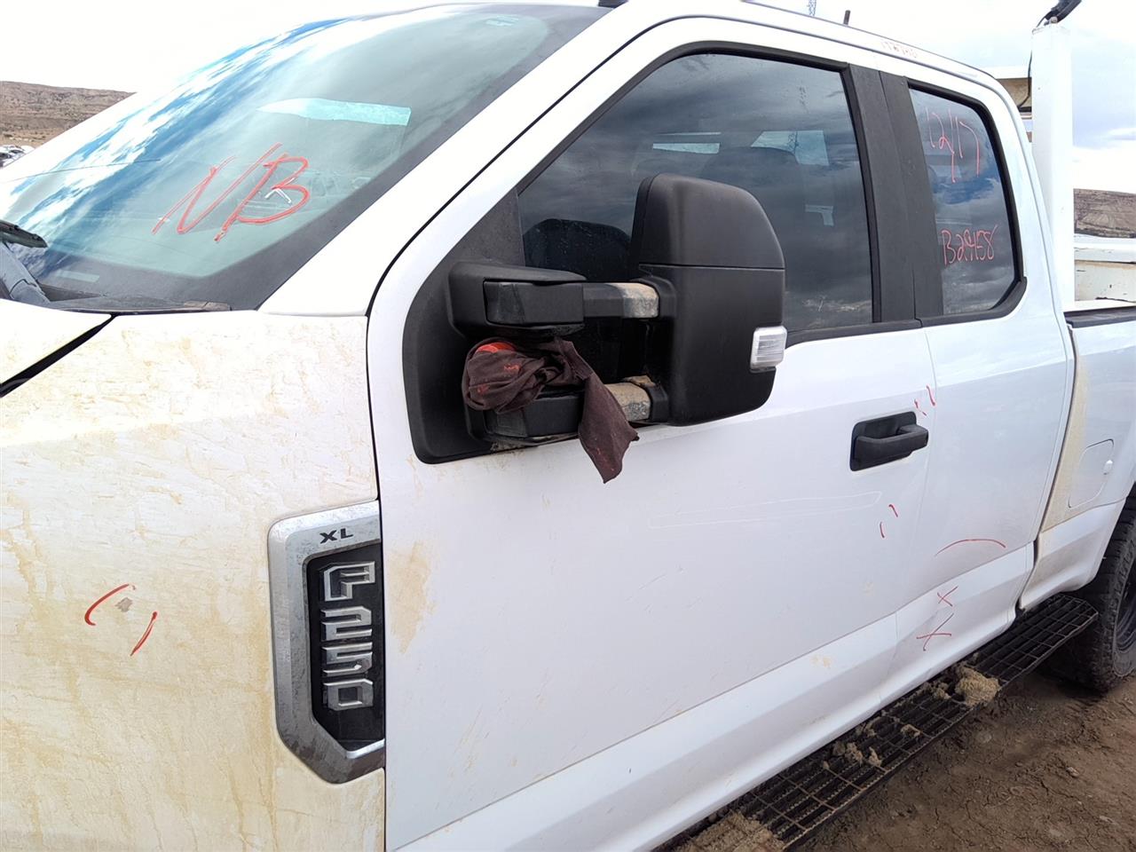 https://f005.backblazeb2.com/file/img-partshotlines-com/Inventory/SW52/Vehicle/22125_12.jpg