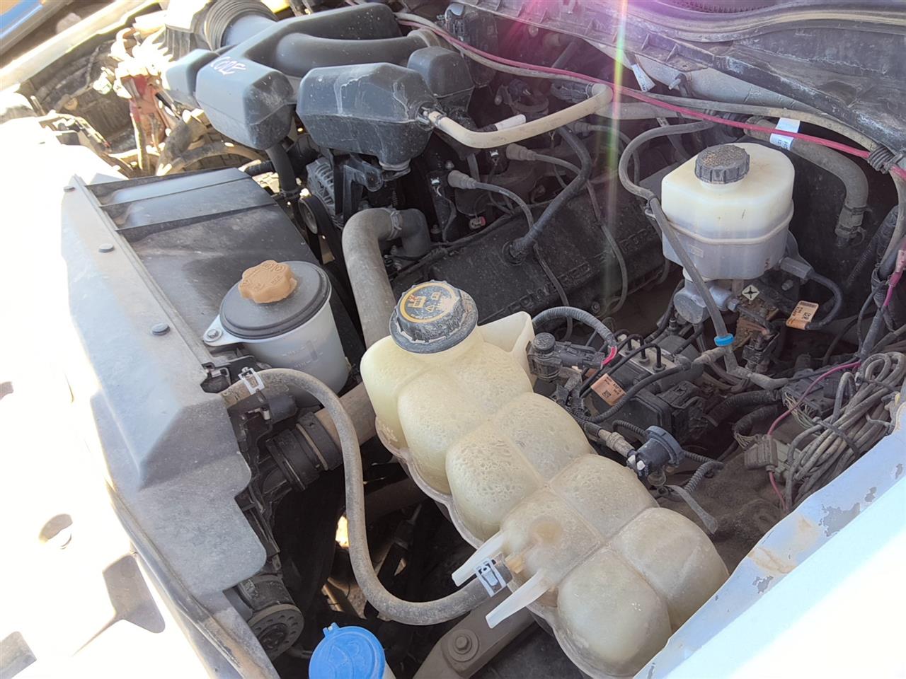 https://f005.backblazeb2.com/file/img-partshotlines-com/Inventory/SW52/Vehicle/22126_05.jpg