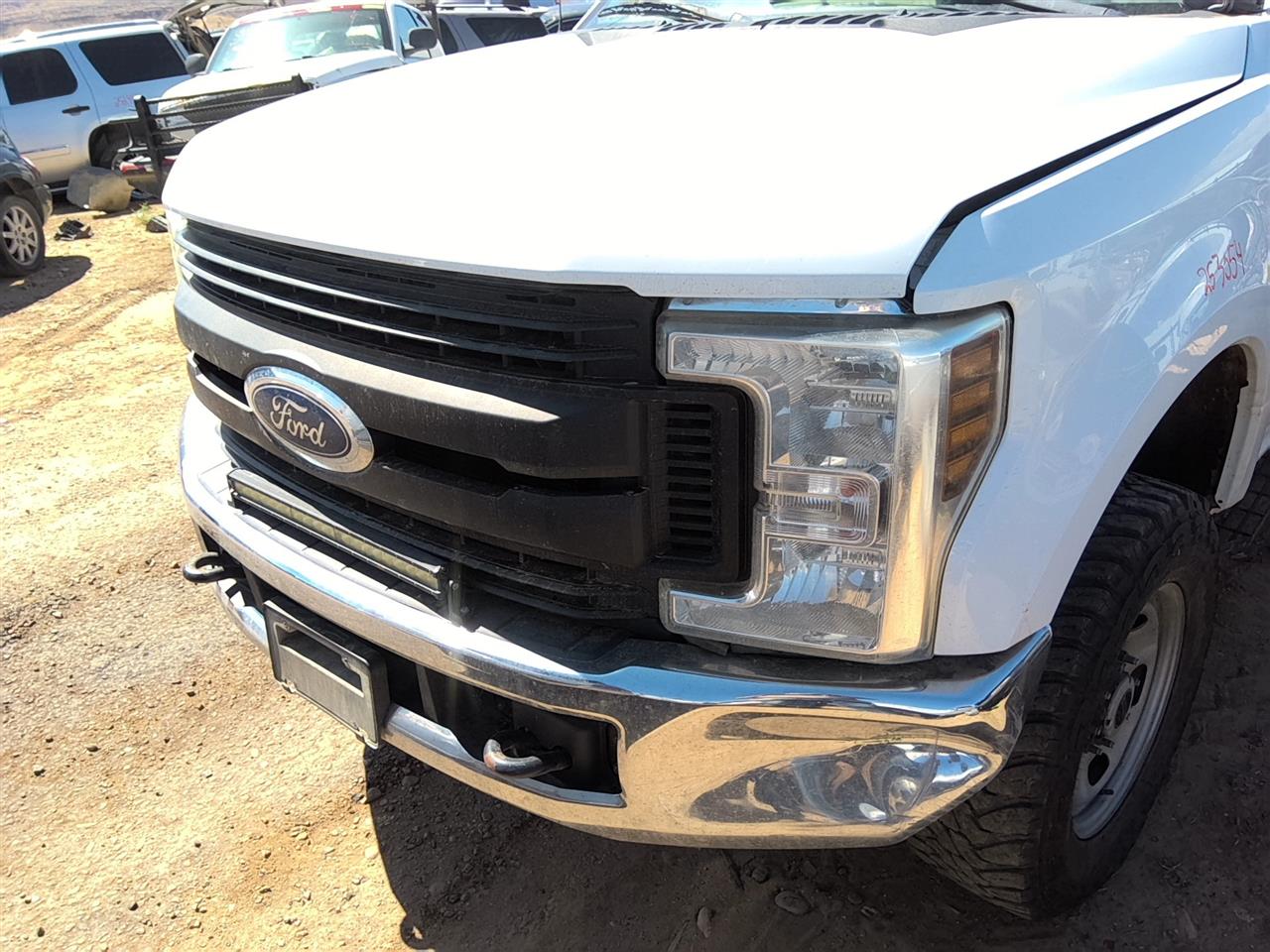 https://f005.backblazeb2.com/file/img-partshotlines-com/Inventory/SW52/Vehicle/22126_10.jpg