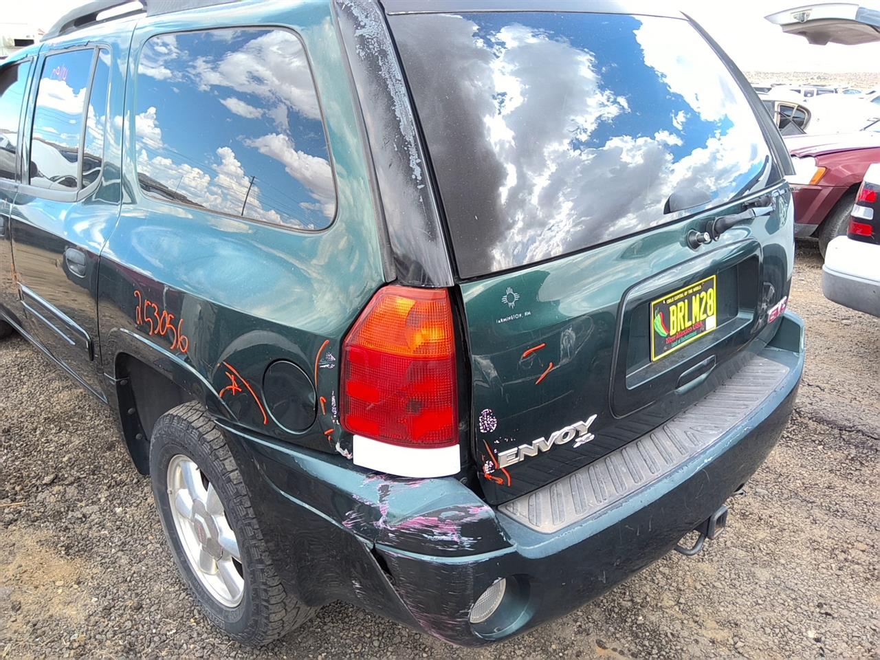 https://f005.backblazeb2.com/file/img-partshotlines-com/Inventory/SW52/Vehicle/22128_12.jpg