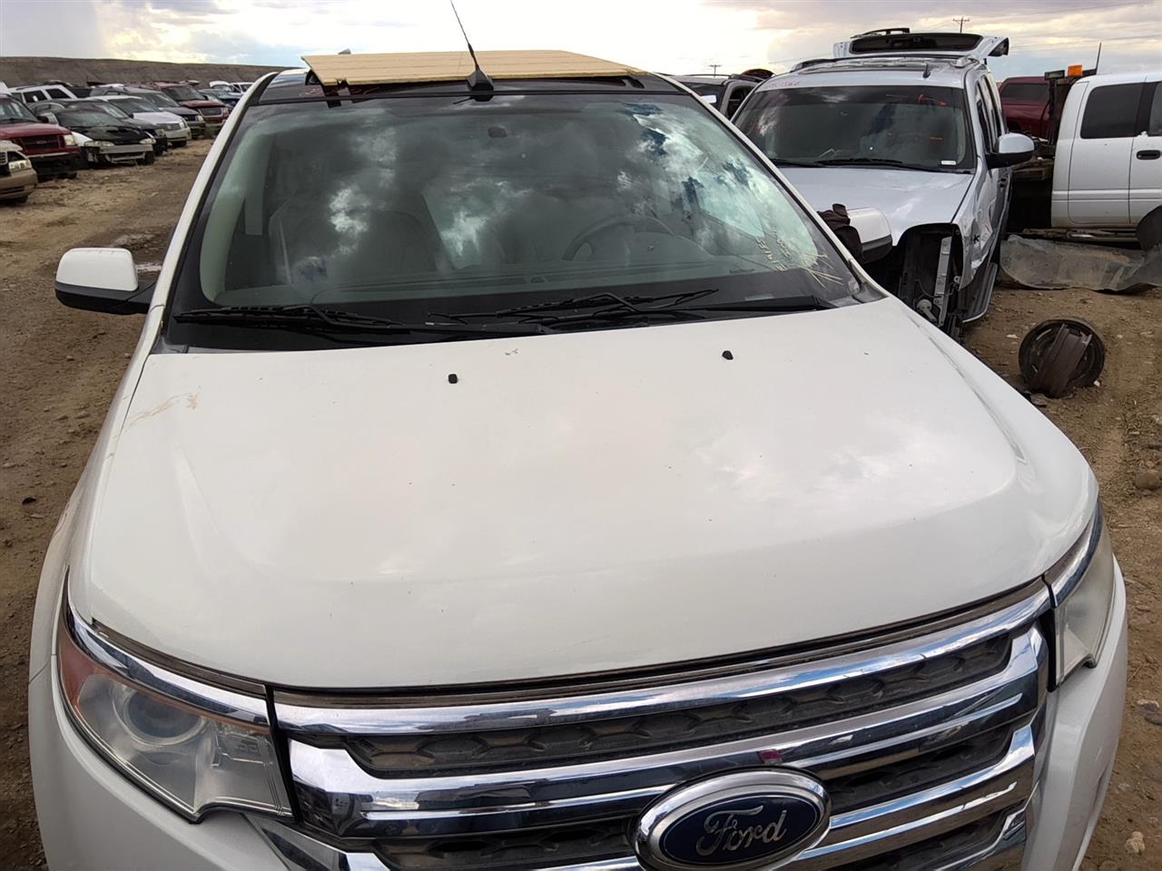 https://f005.backblazeb2.com/file/img-partshotlines-com/Inventory/SW52/Vehicle/22129_07.jpg