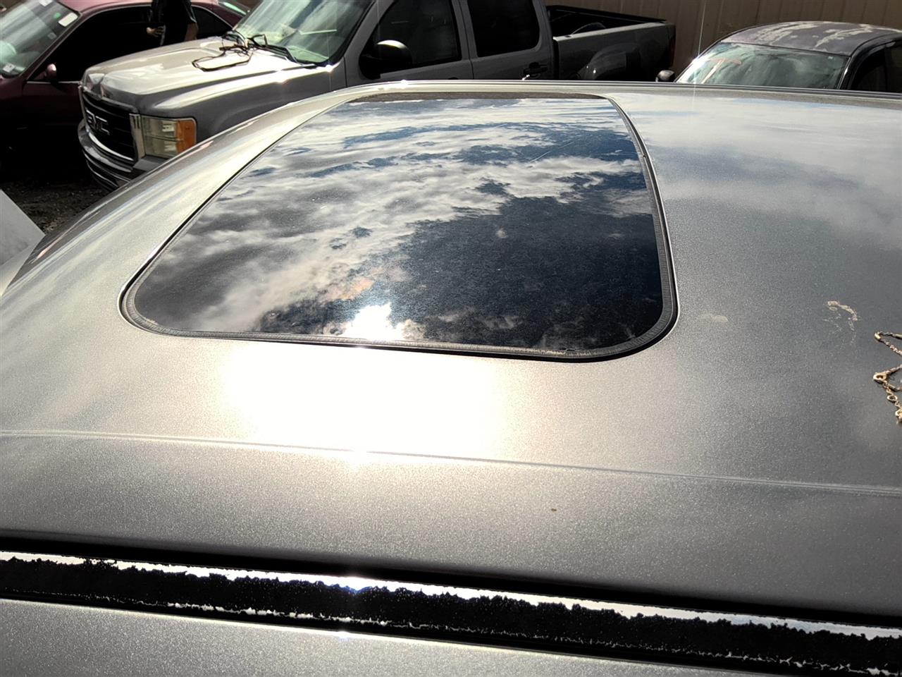 https://f005.backblazeb2.com/file/img-partshotlines-com/Inventory/SW52/Vehicle/22209_04.jpg