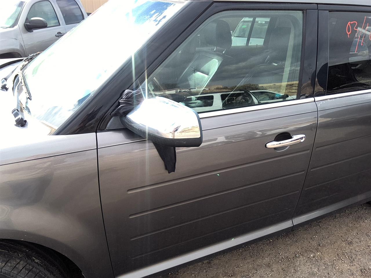 https://f005.backblazeb2.com/file/img-partshotlines-com/Inventory/SW52/Vehicle/22209_10.jpg