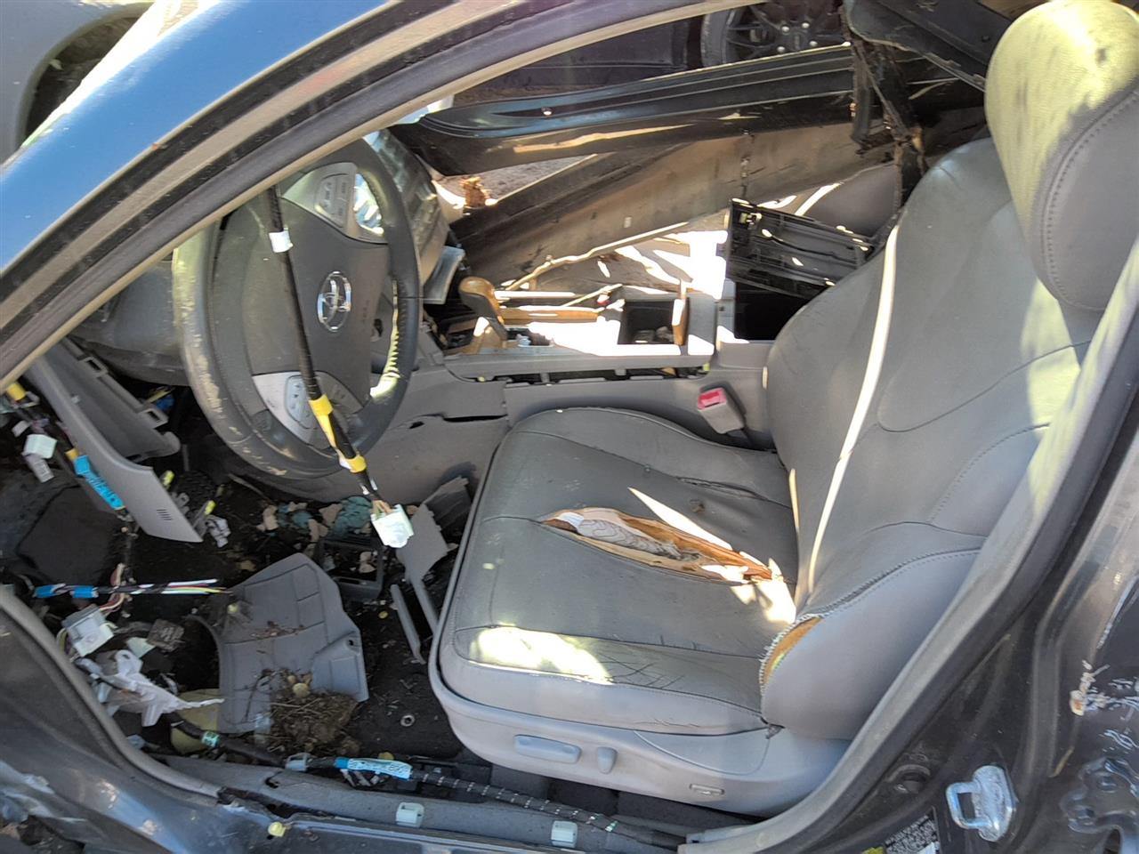 https://f005.backblazeb2.com/file/img-partshotlines-com/Inventory/SW52/Vehicle/22249_02.jpg