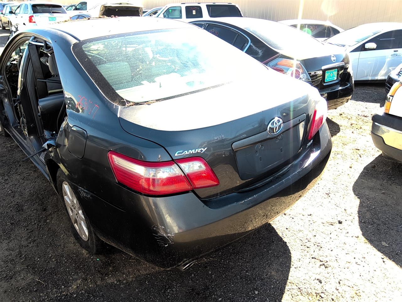 https://f005.backblazeb2.com/file/img-partshotlines-com/Inventory/SW52/Vehicle/22249_09.jpg