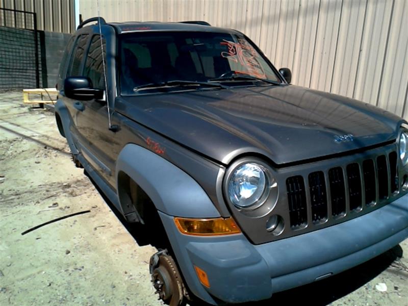 https://f005.backblazeb2.com/file/img-partshotlines-com/Inventory/SW52/Vehicle/8458_02.jpg