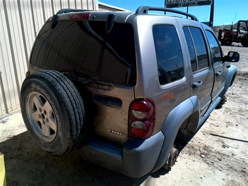 https://f005.backblazeb2.com/file/img-partshotlines-com/Inventory/SW52/Vehicle/8458_03.jpg