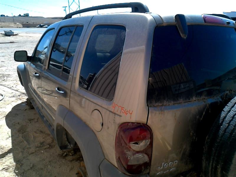 https://f005.backblazeb2.com/file/img-partshotlines-com/Inventory/SW52/Vehicle/8458_04.jpg