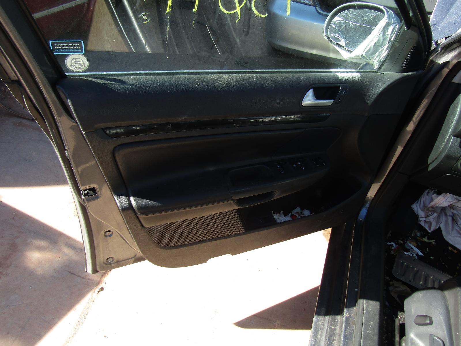 e/h/b/b/cee19861-56a2-4cf3-9c24-0812cc2e0151.JPG