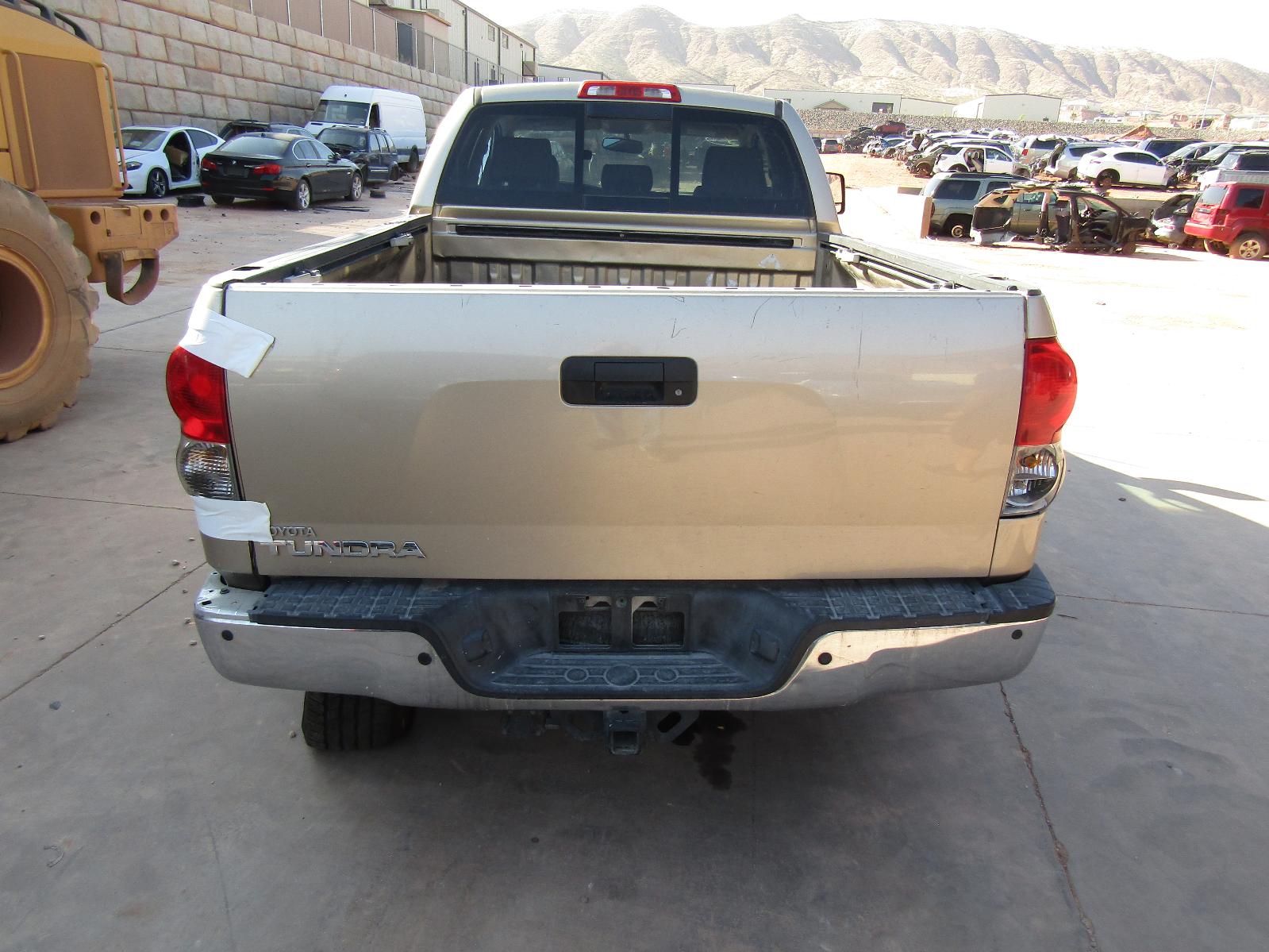 f/c/e/c/7273201e-fa46-4cb0-9f01-8a2295cb2a8e.JPG