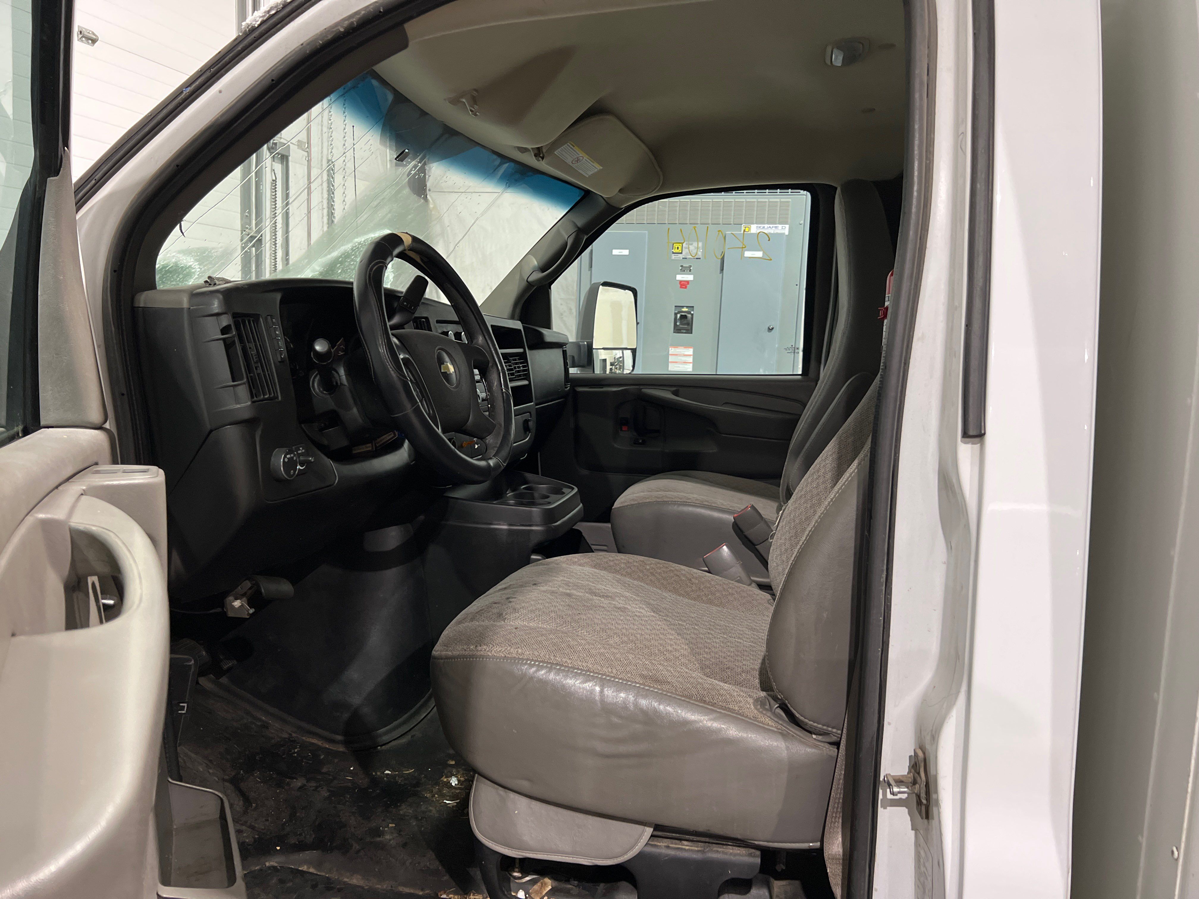 https://f005.backblazeb2.com/file/img-partshotlines-com/Inventory/WR47/2025/2K0104/6A8D5FC9AE4D4539B09A1AE15CFCA443008.jpg