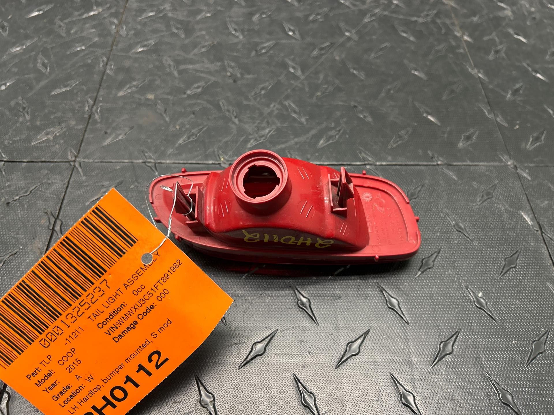 https://f005.backblazeb2.com/file/img-partshotlines-com/Inventory/WR47/2026/2H0112/7181535CD936489FB0975B5AAB564642006.jpg