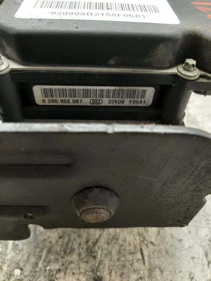 Inventory/172773_04.jpg