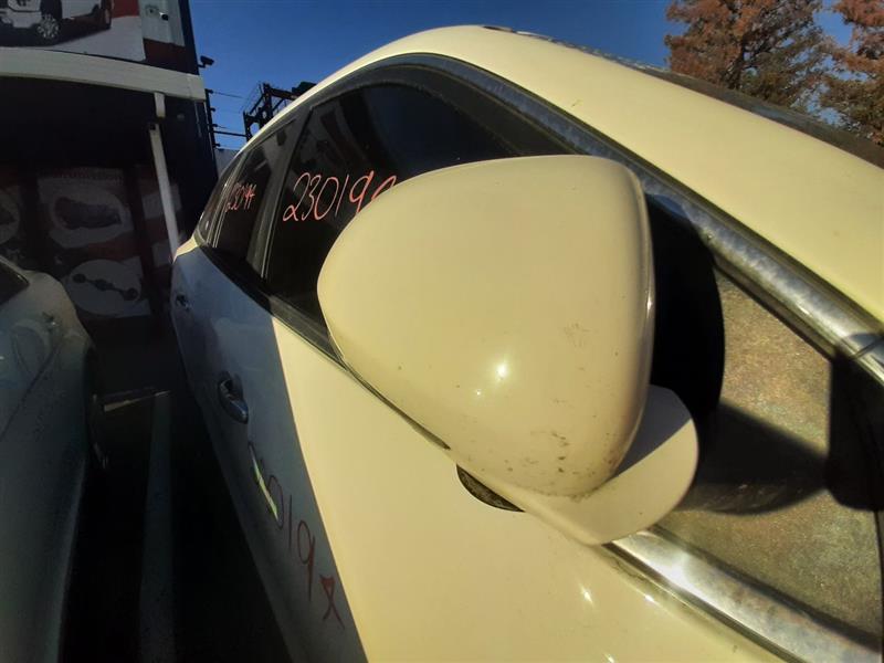 Vehicle/1020_08.jpg