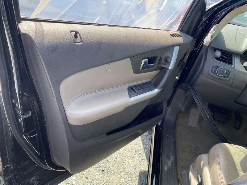 Vehicle/102_08.jpg