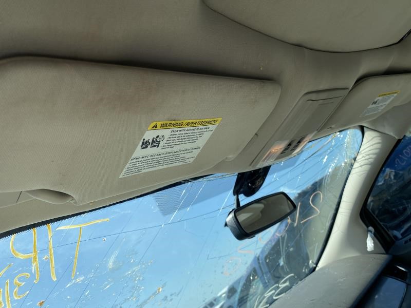 Vehicle/102_11.jpg