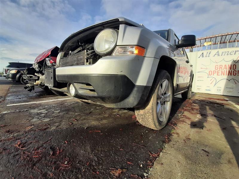 Vehicle/1045_04.jpg