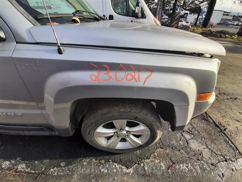 Vehicle/1045_07.jpg