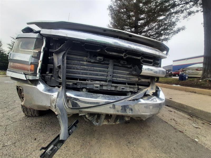 Vehicle/1073_05.jpg