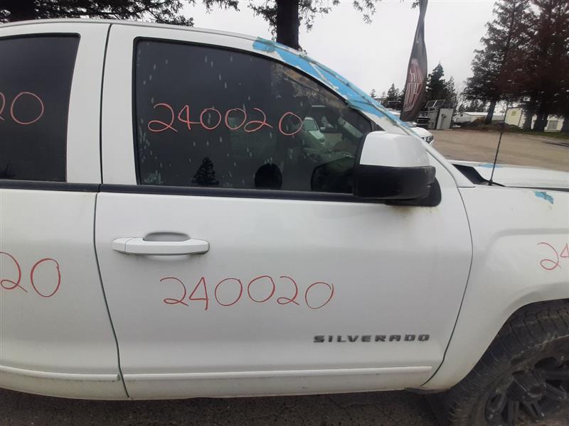 Vehicle/1073_10.jpg