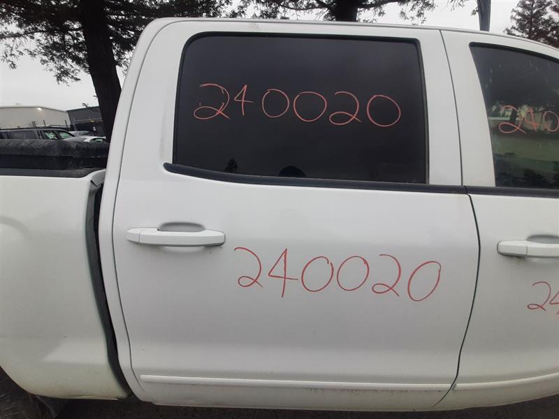Vehicle/1073_11.jpg