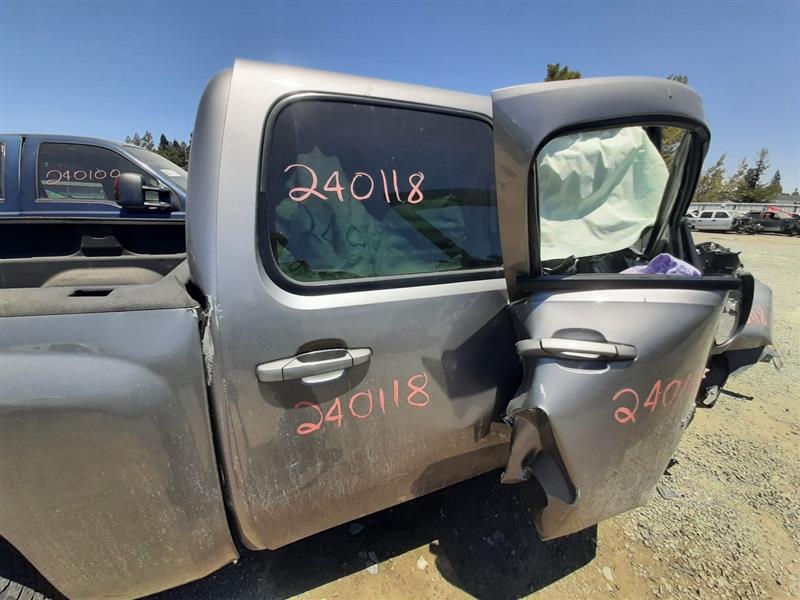 Vehicle/1185_04.jpg