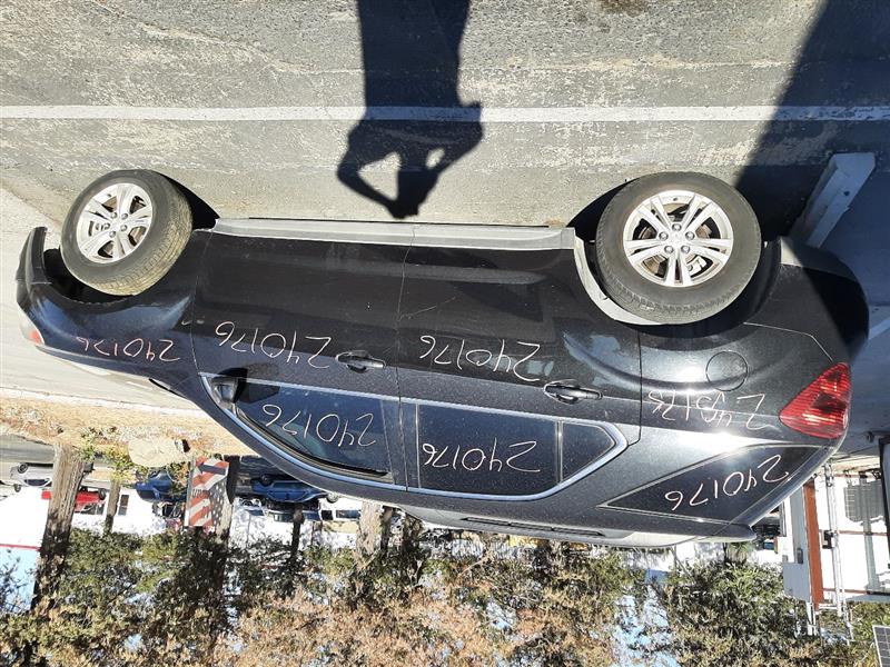Vehicle/1244_08.jpg