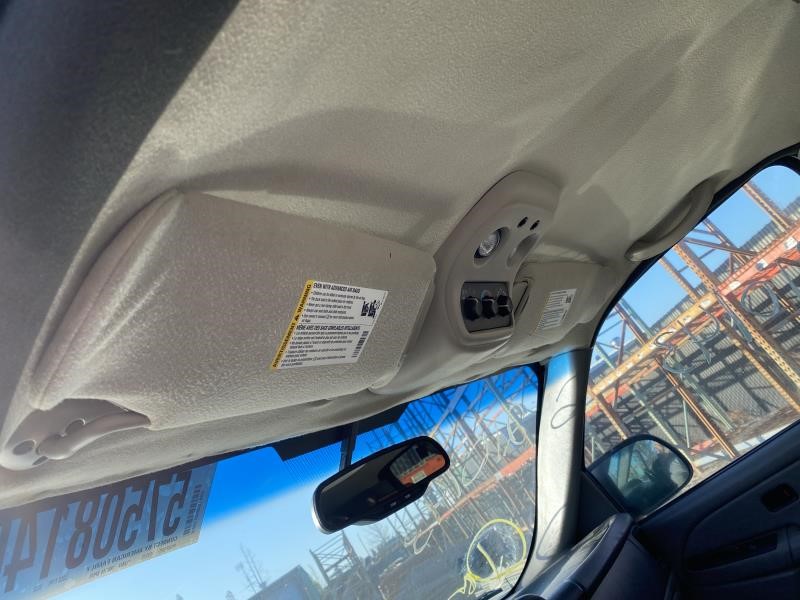 Vehicle/124_12.jpg