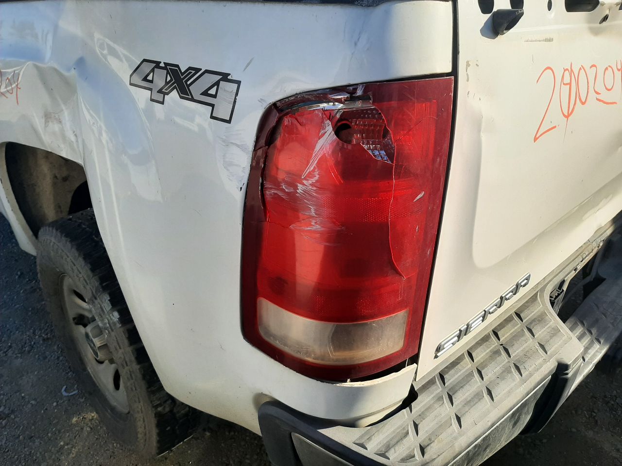 Vehicle/1272_12.jpg