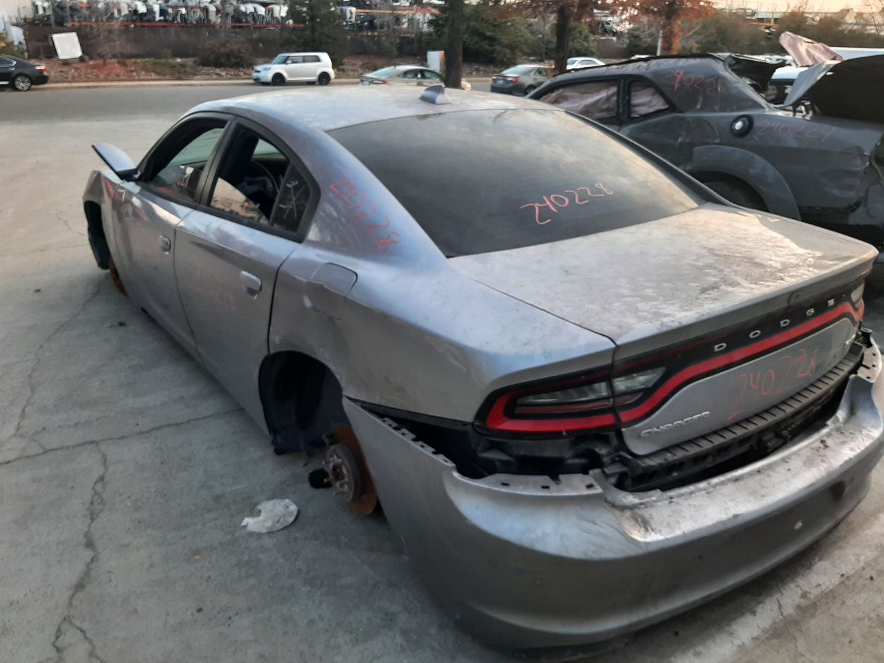 Vehicle/1296_05.jpg